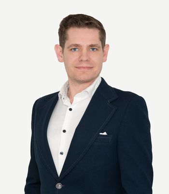 Portrait of Ray Mears, REALTOR®.